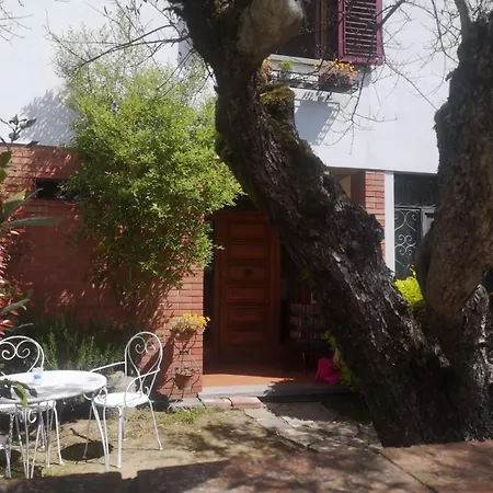 La Casa Dei Quadri Di Pensionat Lucca
